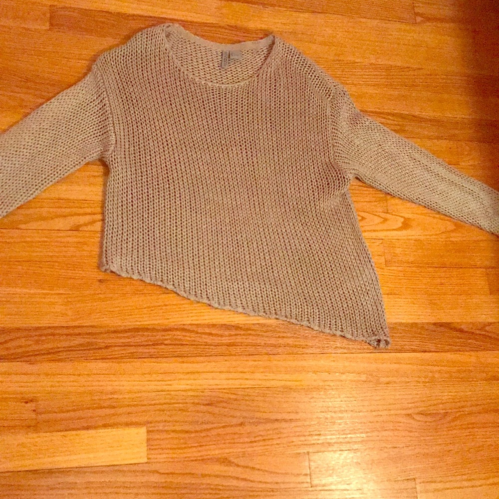 Brown sweater